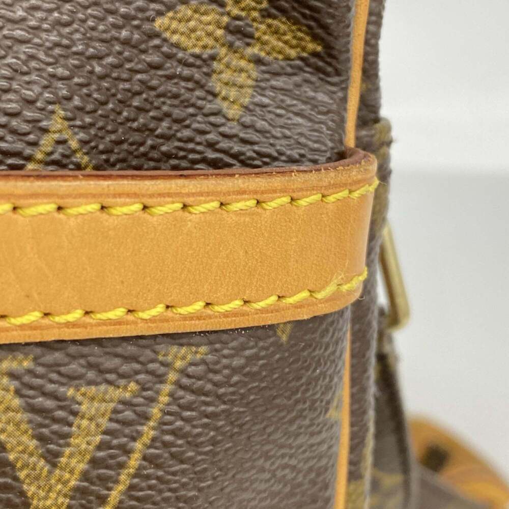 LOUIS VUITTON Brown Monogram Shoulder Bag - Picture 7 of 10